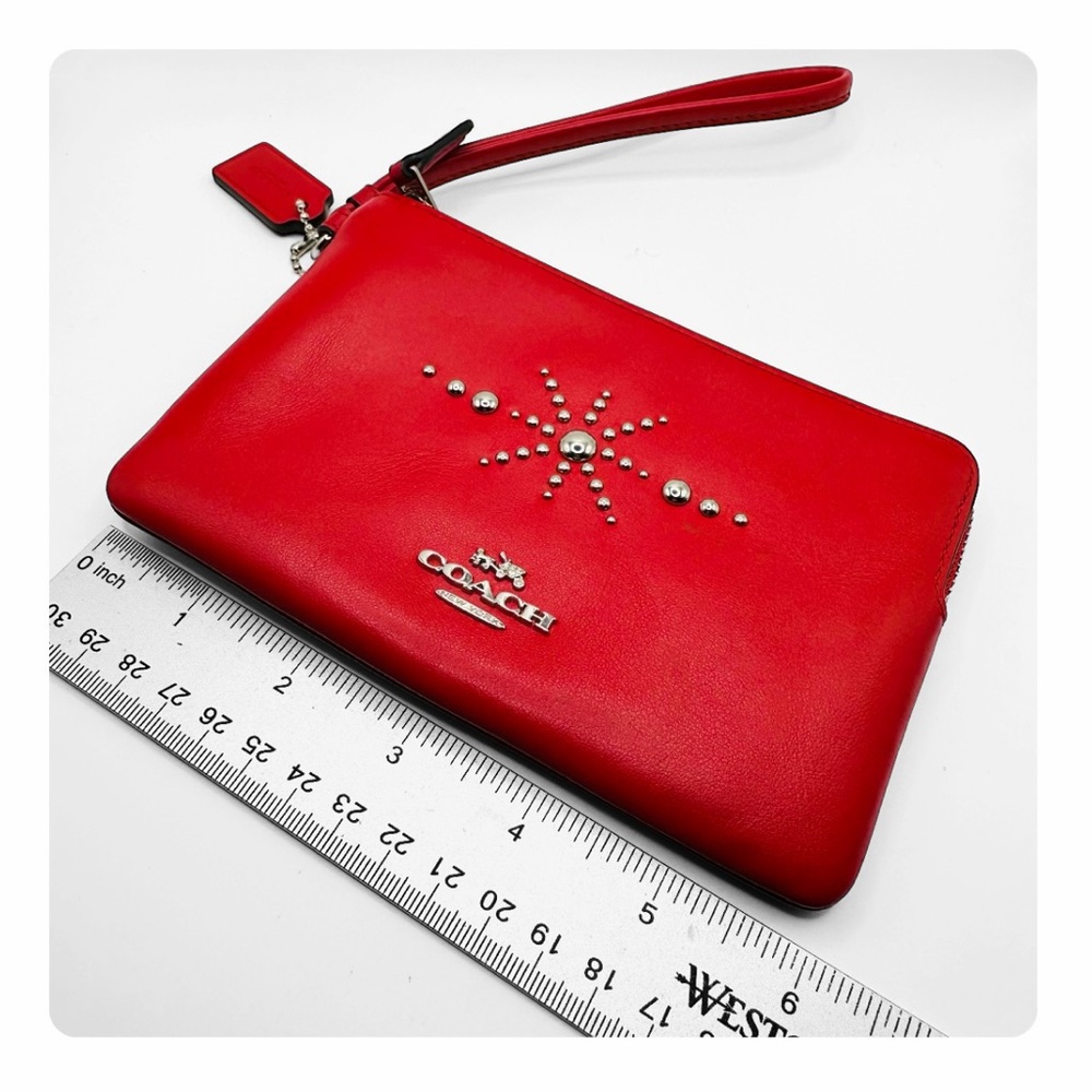 ★ Coach RARE Western Rivets Wristlet - Red/Silver ★ - Picture 14 of 16